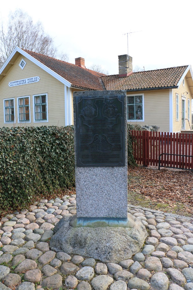 Minnessten för Johan Skytte Foto: Stefan Svenaeus 2024